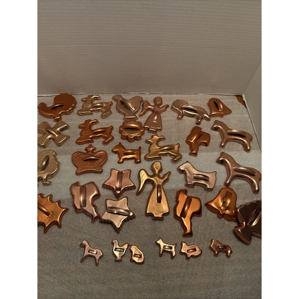 Vintage Copper Cookie cutters 31 Pcs Reindeer Santa Star King Lion Chicken